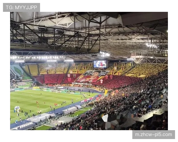 皇马Tifo展现球队文化 助力国家德比成为焦点赛事